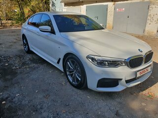 2019 BMW 5 серии 530i xDrive VII (G30/G31), белый, 3950000 рублей, вид 1