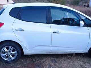 2011 Kia Venga I, белый, 802000 рублей, вид 1