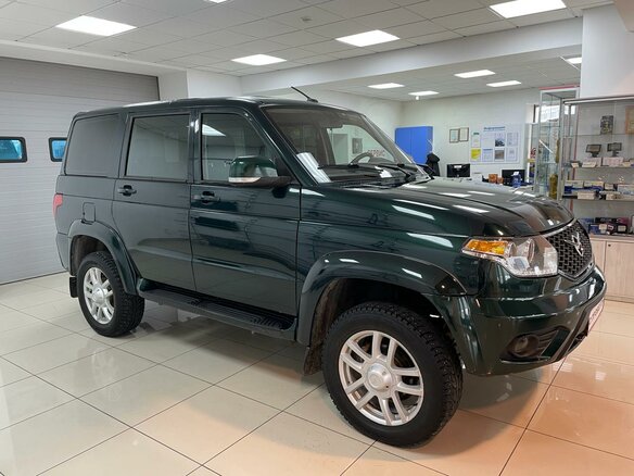 Купить б/у УАЗ Patriot I Рестайлинг 3 2.7 MT (135 л.с.) 4WD бензин ...