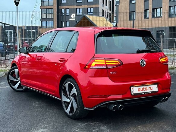 Купить б/у Volkswagen Golf GTI VII Рестайлинг 2.0 MT (230 л.с.) бензин ...