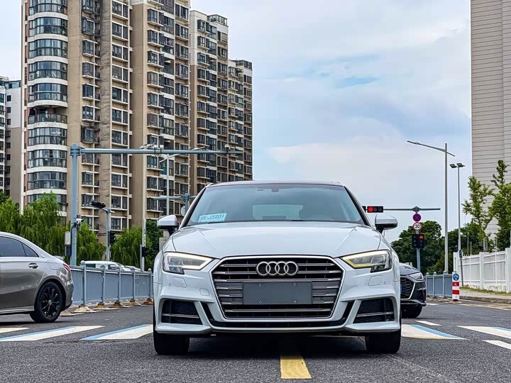 Audi A3 III (8V) Рестайлинг