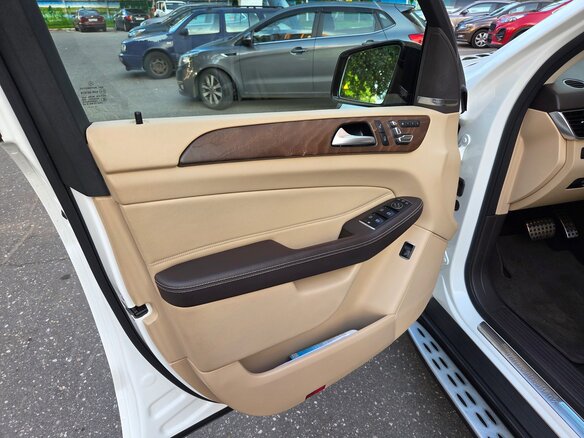 2018 Mercedes-Benz GLE 400 9G-Tronic I (W166), белый, 4700000 рублей - вид 17