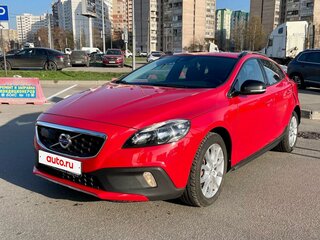 2017 Volvo V40 Cross Country I Рестайлинг, красный, 1400000 рублей, вид 1