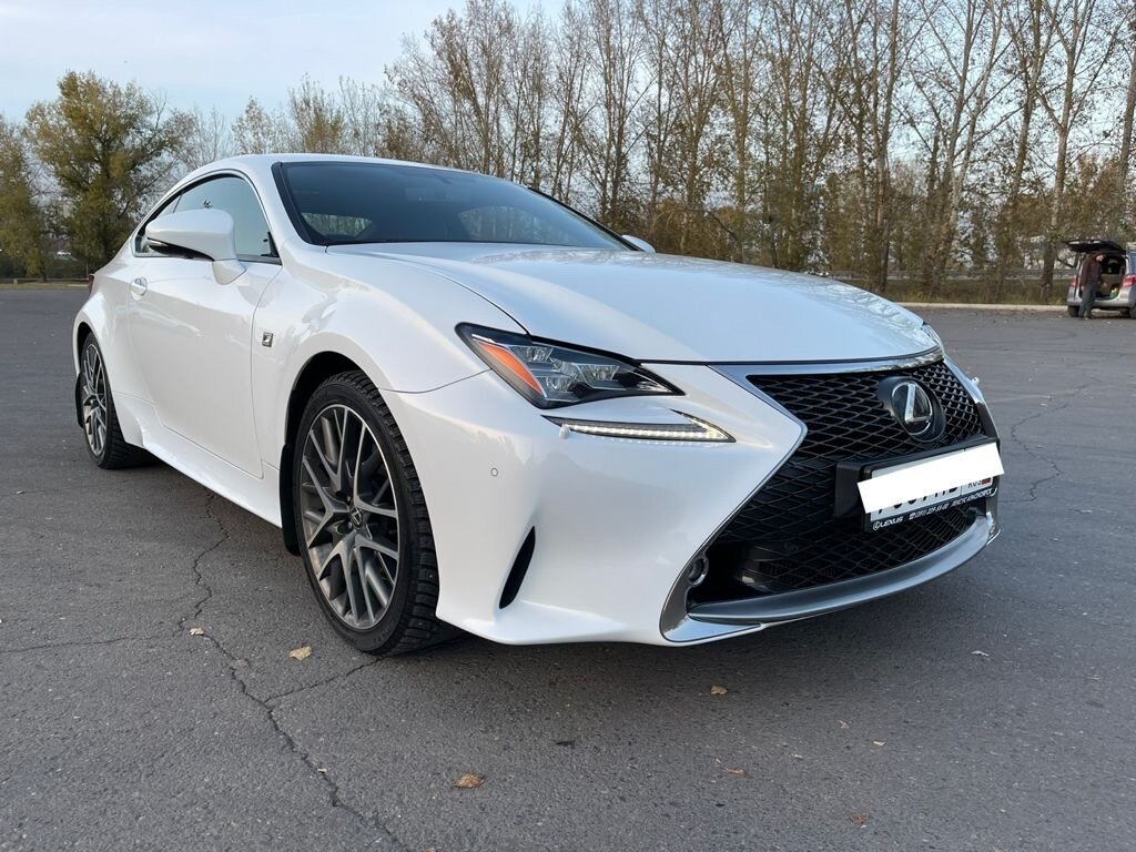 Лексус 350 RC фиолетовый