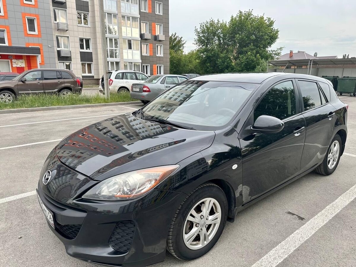 Купить б/у Mazda 3 II (BL) Рестайлинг 1.6 AT (105 л.с.) бензин автомат ...