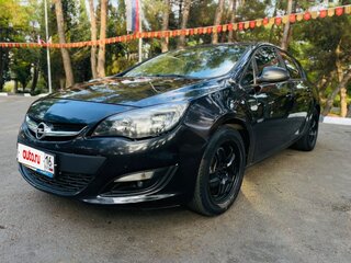 2012 Opel Astra J Рестайлинг, чёрный, 550000 рублей, вид 1