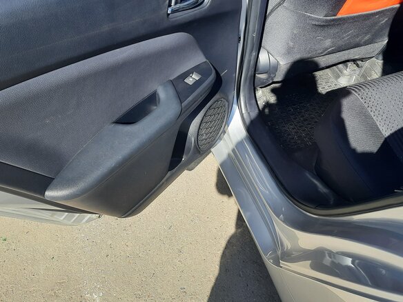 2016 Toyota Prius IV (XW50), серый, 1600000 рублей - вид 14