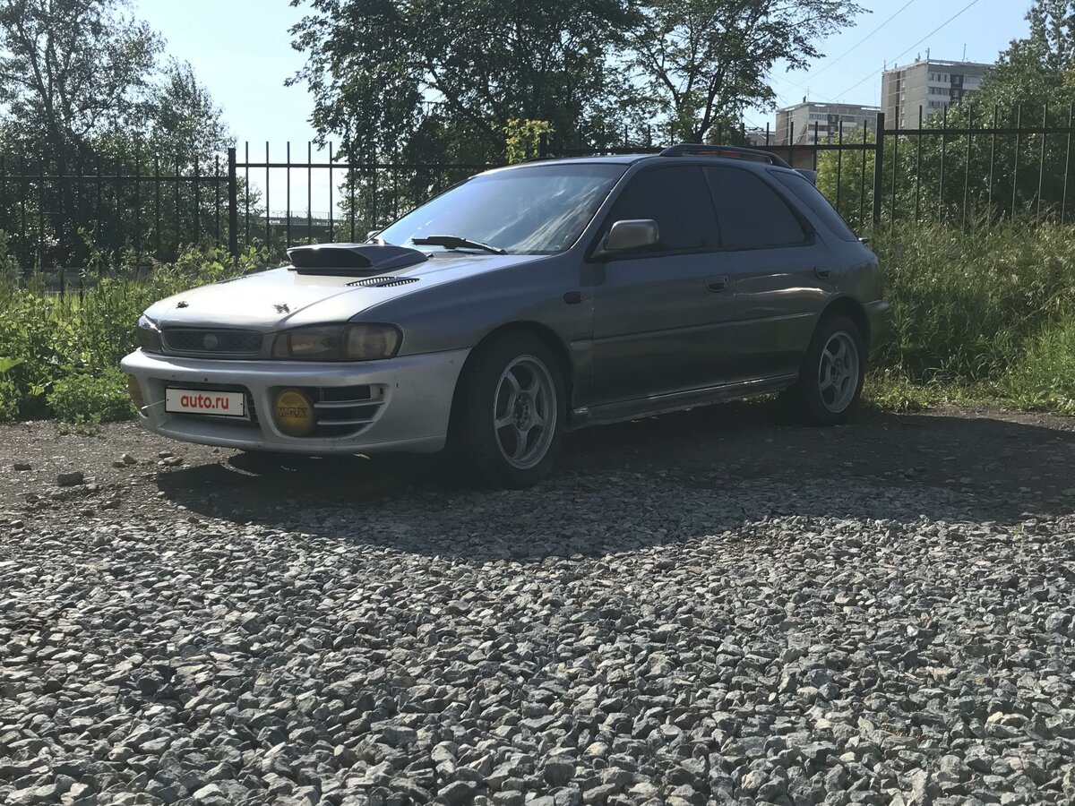 Купить б/у Subaru Impreza WRX I 2.0 MT (218 л.с.) 4WD