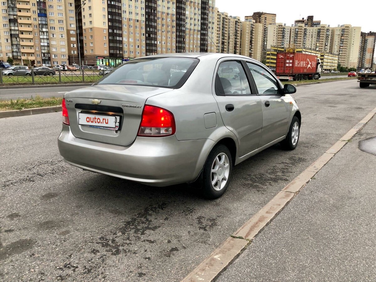 Купить б/у Chevrolet Aveo I 1.4 MT (83 л.с.) бензин