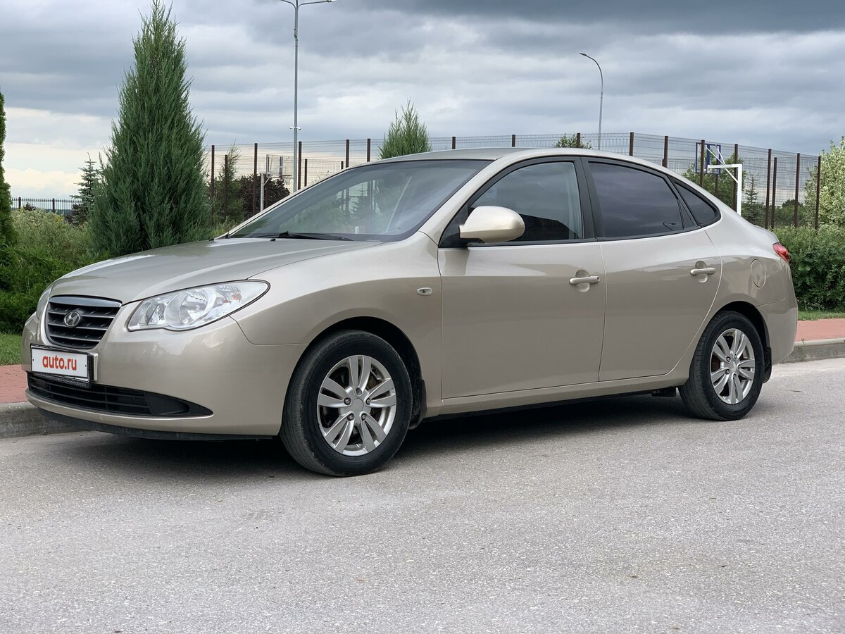 Купить б/у Hyundai Elantra IV (HD) 1.6 AT (122 л.с.) бензин автомат в ...