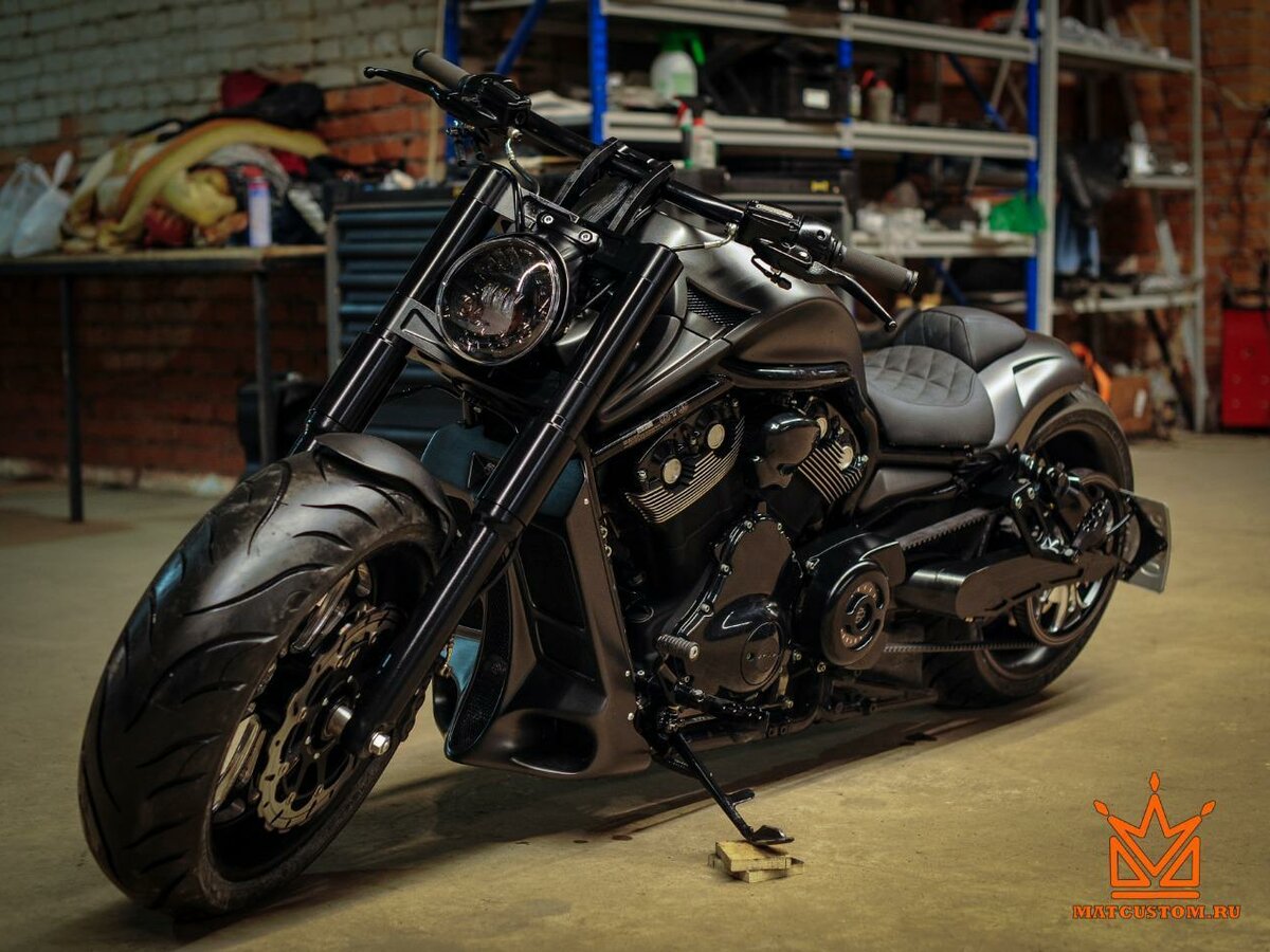 Купить б/у HarleyDavidson VRod в Москве и Московской