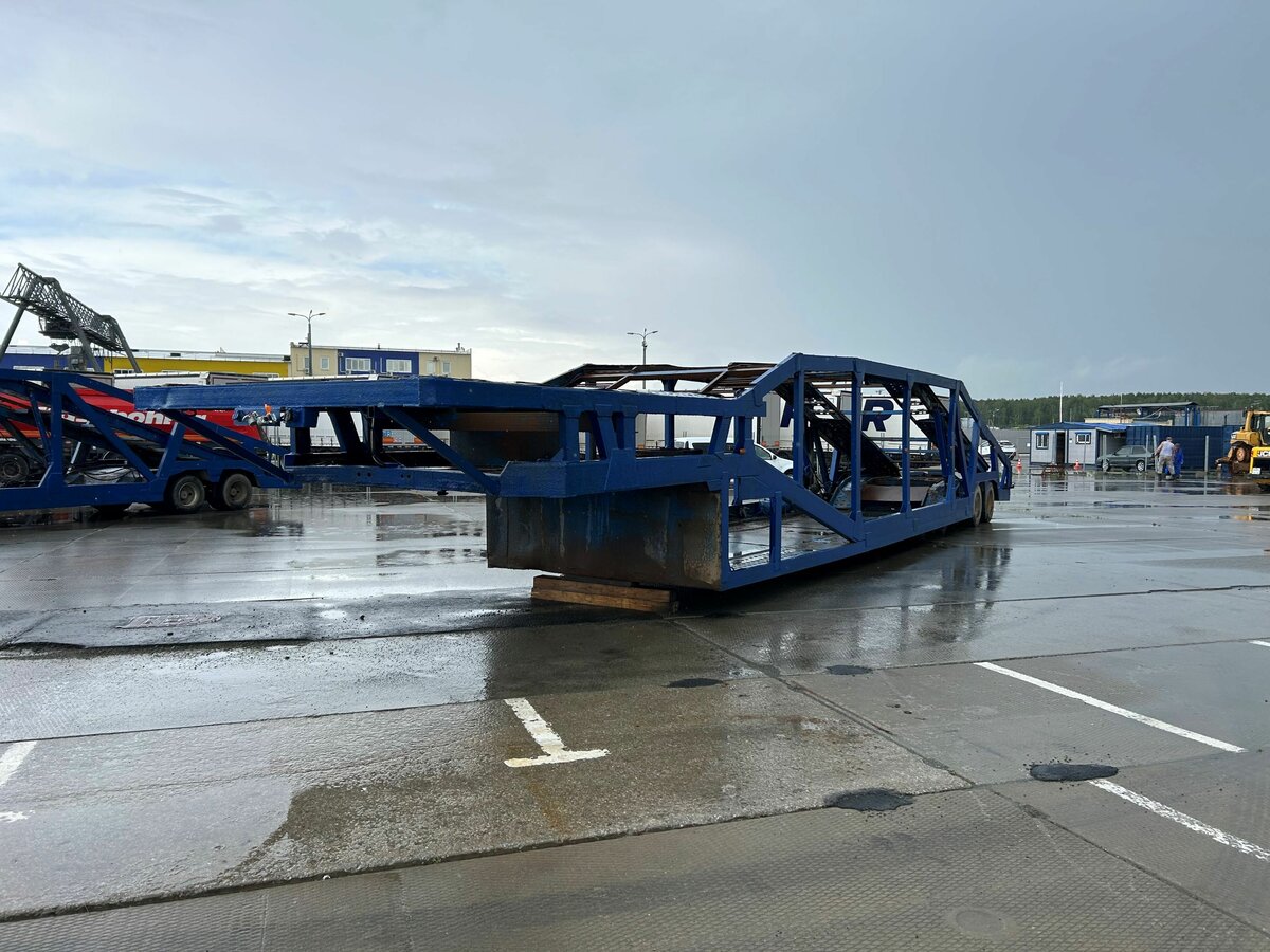 Купить б/у Невские машины и прицепы 931913 в Екатеринбурге: синий ...