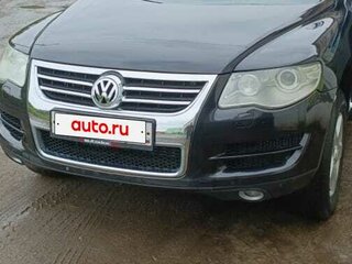 2008 Volkswagen Touareg I Рестайлинг, чёрный, 900000 рублей, вид 1