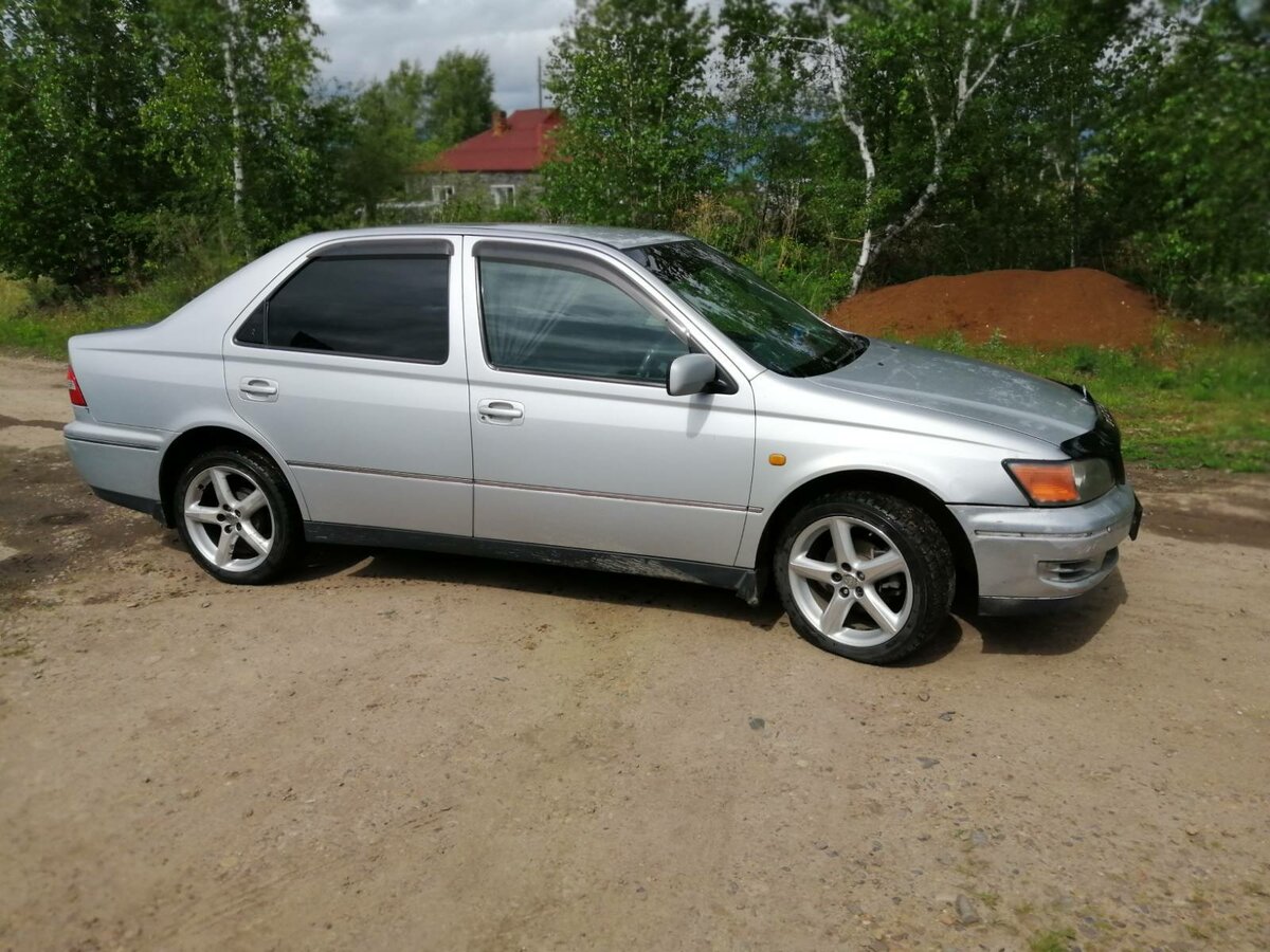 Тойота Виста седан 1998