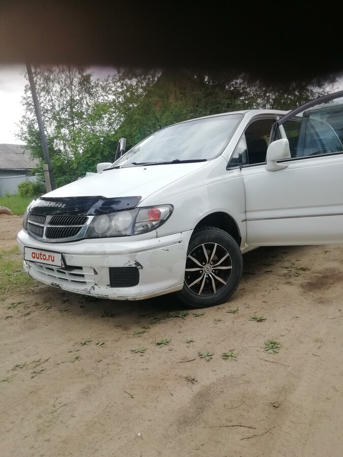 Ниссан пресаж 2001 год