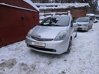 2007 Toyota Prius II Рестайлинг (XW20), серебристый, 790000 рублей, вид 1