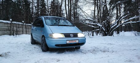1998 Volkswagen Sharan I, голубой, 250000 рублей, вид 1