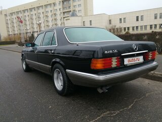 1990 Mercedes-Benz S-Класс 420 II (W126) Рестайлинг, чёрный, 1800000 рублей, вид 3
