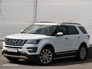 2017 Ford Explorer V Рестайлинг 2, белый, 2485000 рублей, вид 1