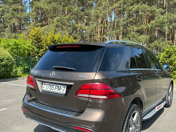 2015 Mercedes-Benz GLE 300 I (W166), коричневый, 2427303 рублей - вид 3