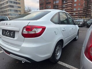 2025 Lada (ВАЗ) Granta I Рестайлинг, белый, 1299500 рублей, вид 4