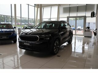 2025 Skoda Kodiaq II, чёрный, 4950000 рублей, вид 1