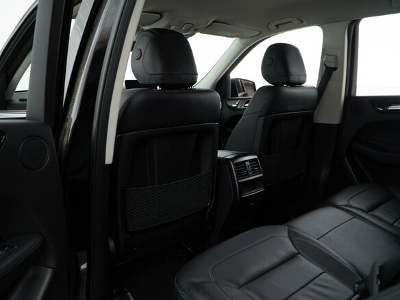 2017 Mercedes-Benz GLE 300 I (W166), чёрный, 3990046 рублей - вид 10