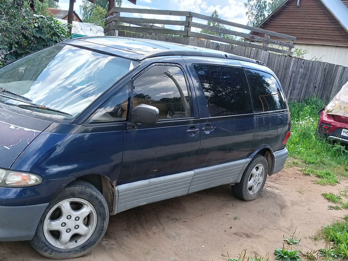 Toyota Estima i lucida