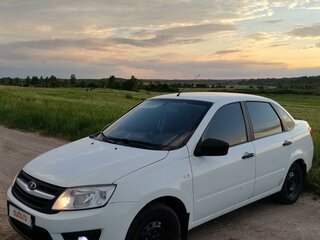 2018 Lada (ВАЗ) Granta I, белый, 650000 рублей, вид 1