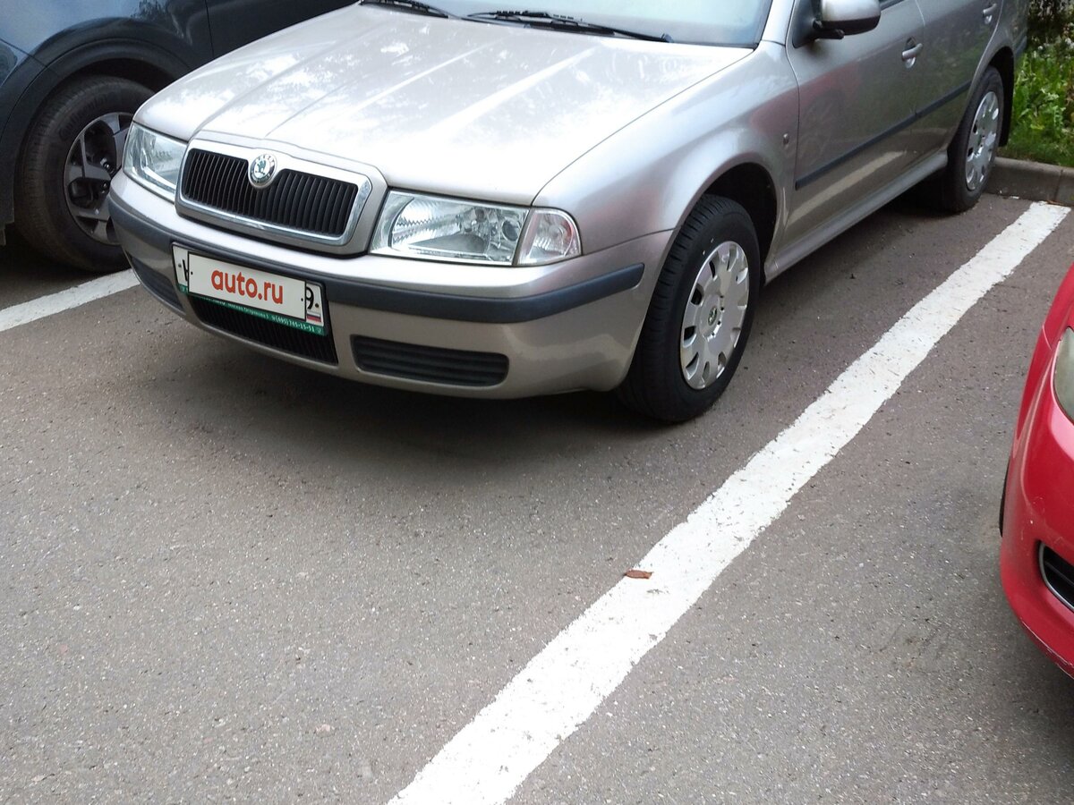 Купить б/у Skoda Octavia I (A4) Рестайлинг 1.6 MT (102 л.с.) бензин ...