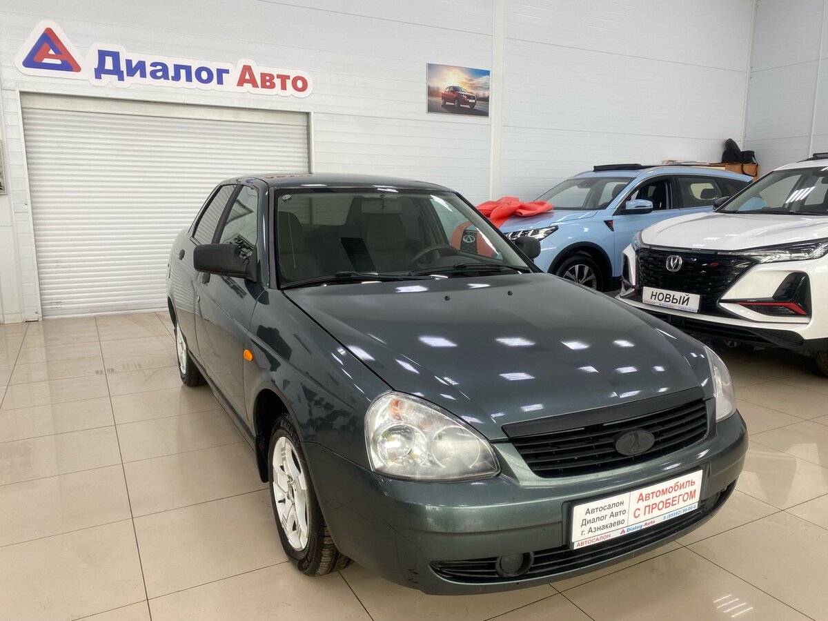 Купить б/у LADA (ВАЗ) Priora I 1.6 MT (81 л.с.) бензин механика в ...