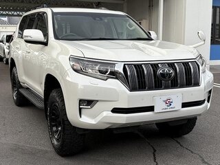 2021 Toyota Land Cruiser Prado 150 Series Рестайлинг 3, белый, 3700855 рублей, вид 1