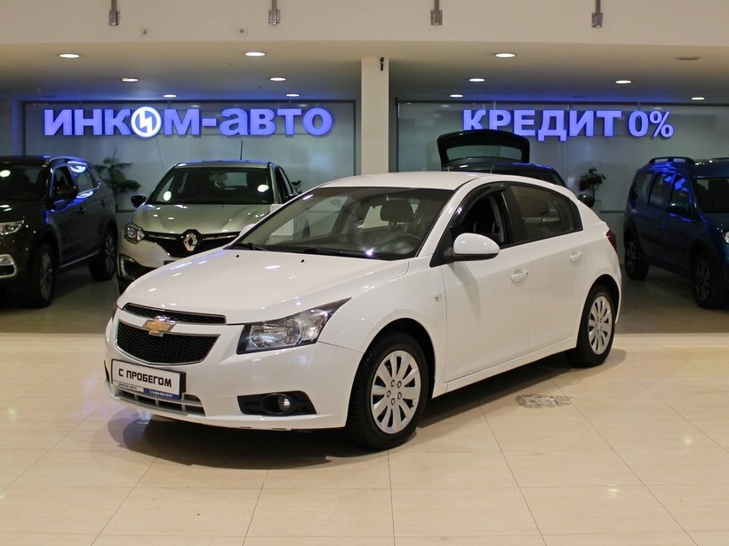 Chevrolet Cruze бежевый металлик
