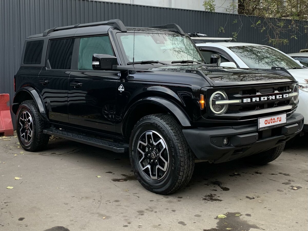 Купить б/у Ford Bronco VI 2.7 AT (335 л.с.) 4WD бензин автомат в Москве ...