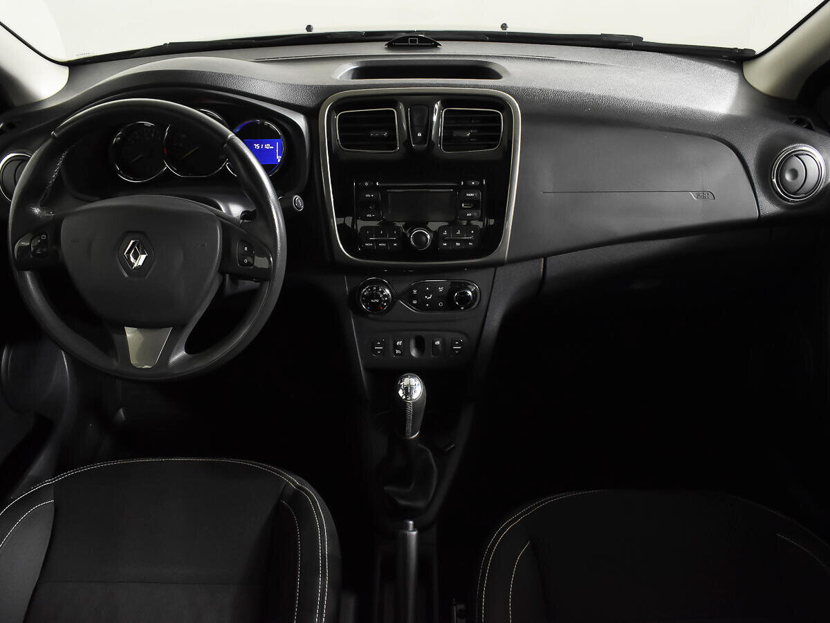 2015 Renault Logan II, чёрный - вид 13