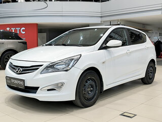 2016 Hyundai Solaris I Рестайлинг, белый, 699000 рублей, вид 1