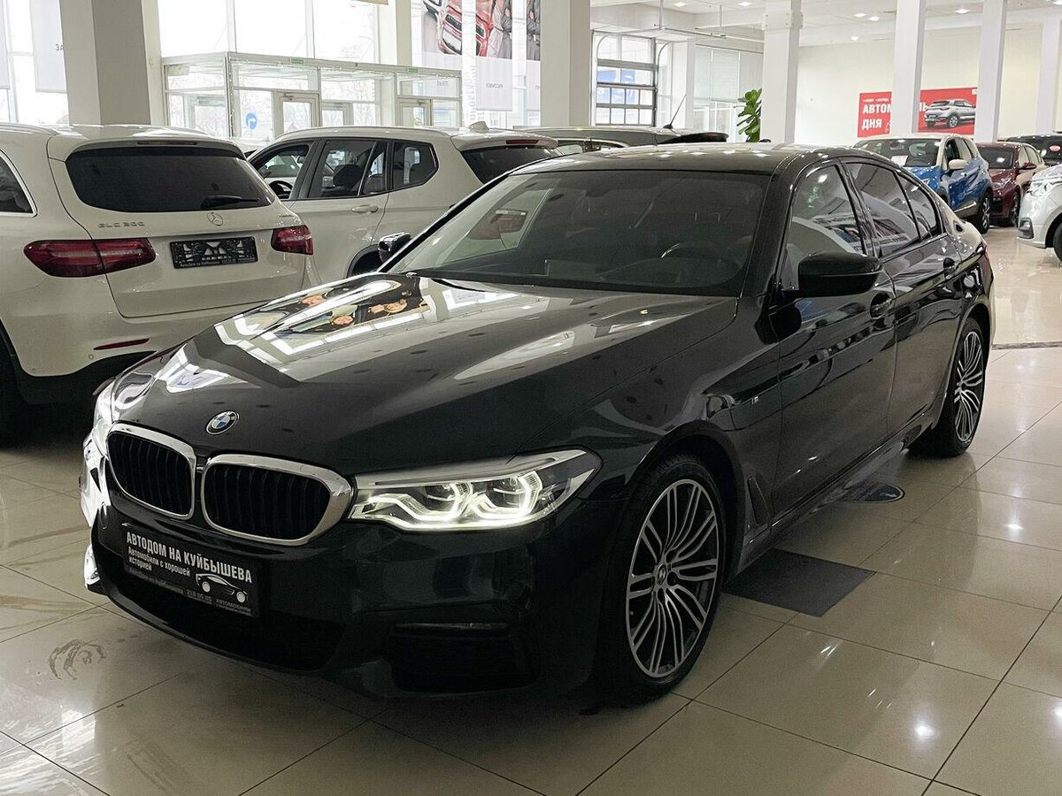 2018 BMW 5 серии 530d xDrive VII (G30/G31), чёрный, 3998000 рублей