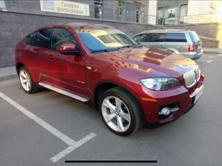 2010 BMW X6 50i 8-speed I (E71), пурпурный, 1619900 рублей, вид 1