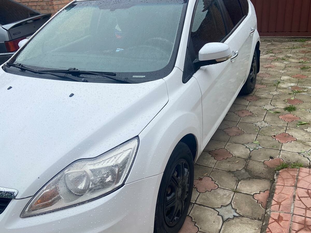 Купить б/у Ford Focus II Рестайлинг 1.6 MT (115 л.с.) бензин механика в ...