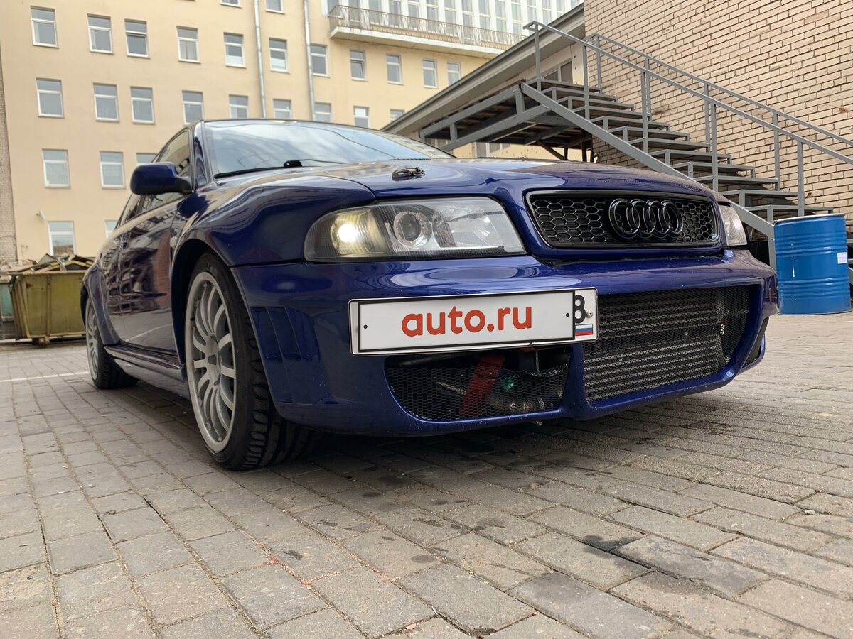 1998 Audi S4 I (B5), синий, 950000 рублей - вид 3
