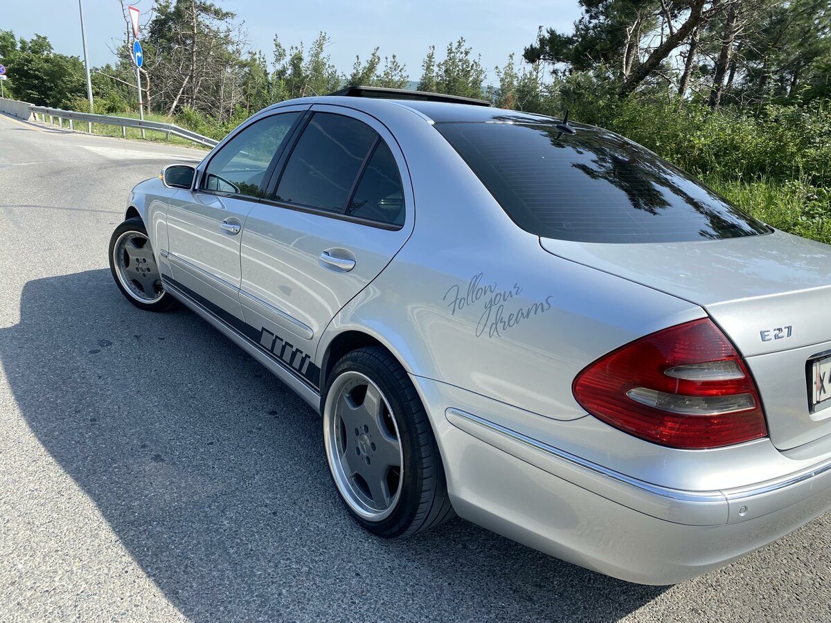 Мерседес е класс 2003