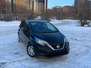 2017 Nissan Note e-Power II Рестайлинг, чёрный, 1250000 рублей, вид 1