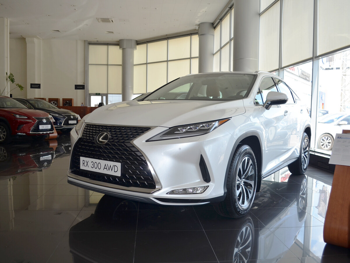 Купить новый Lexus RX IV Рестайлинг 300 2.0 AT (238 л.с