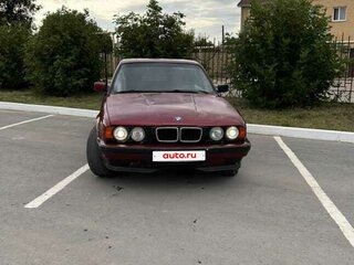 1995 BMW 5 серии 518i III (E34), пурпурный, 170000 рублей, вид 1