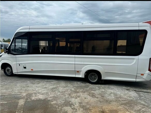 2016 Iveco Daily, белый, 2200000 рублей - вид 5