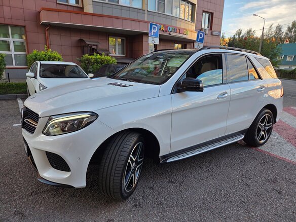 2018 Mercedes-Benz GLE 400 9G-Tronic I (W166), белый, 4700000 рублей - вид 1