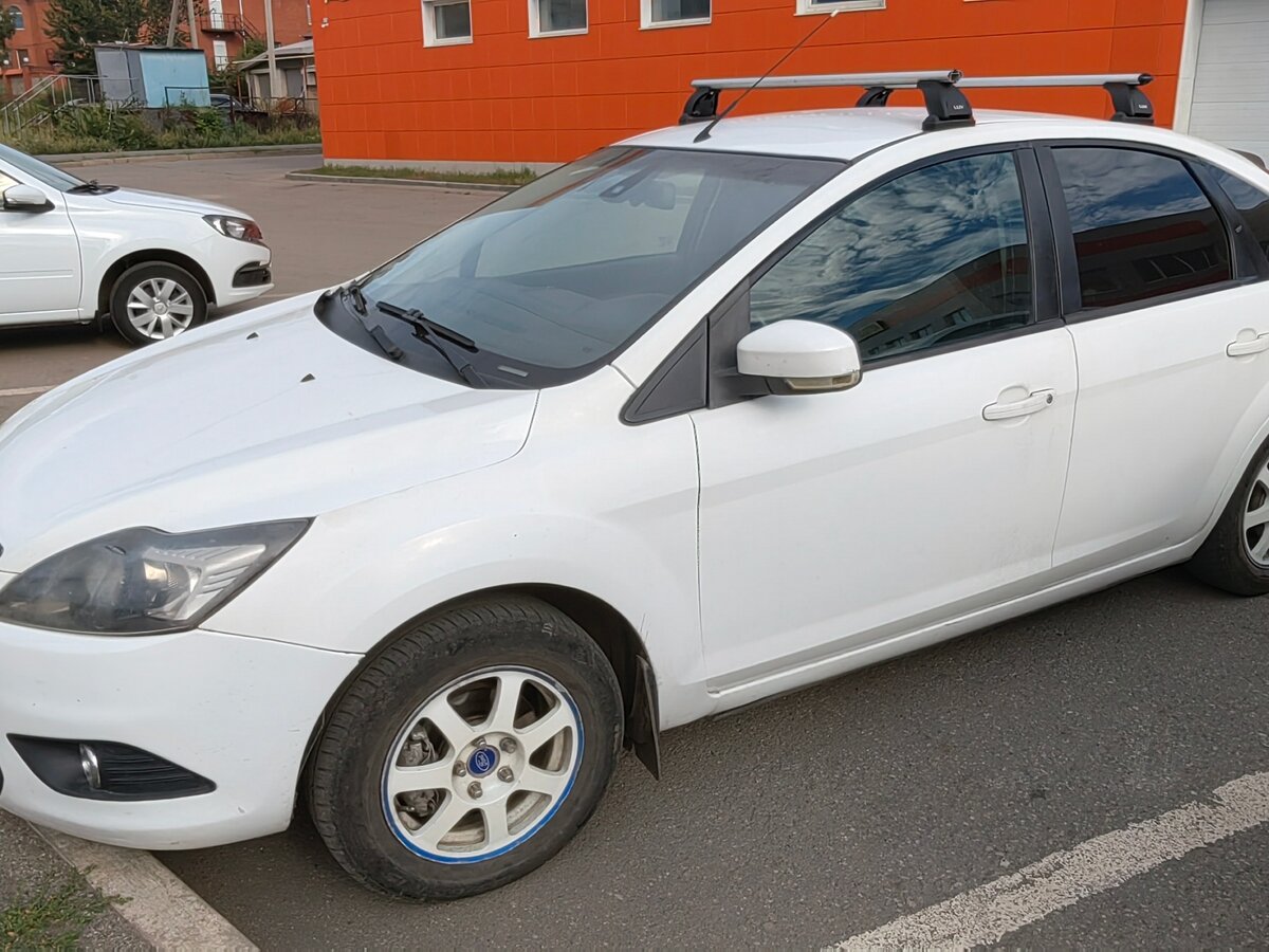 Ford Focus 2010 Р±РµР»С‹Р№