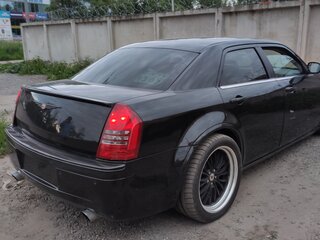 2006 Chrysler 300C SRT8 I, чёрный, 1400000 рублей, вид 1