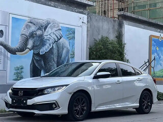 2021 Honda Civic XI, белый, 1240000 рублей, вид 1
