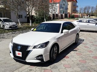 2016 Toyota Crown XIV (S210) Рестайлинг, белый, 2890000 рублей, вид 1